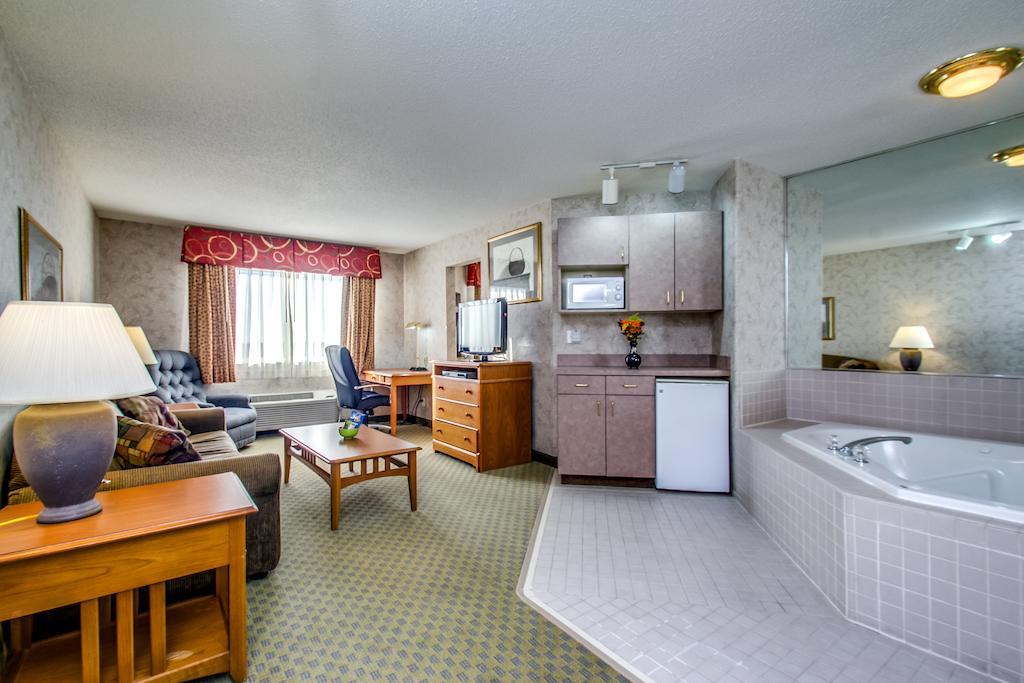 Everspring Inn & Suites Oskaloosa Pokoj fotografie