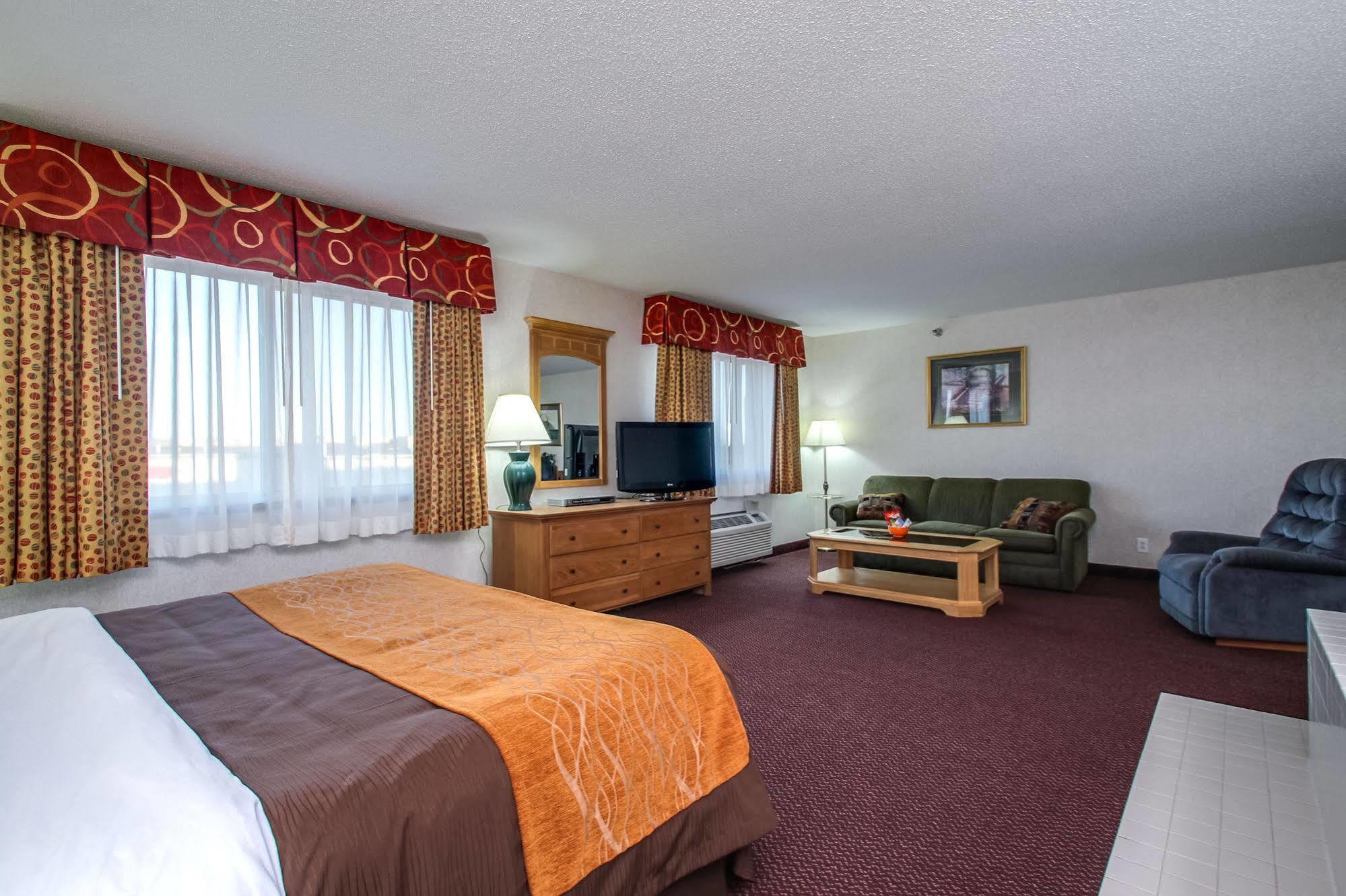 Everspring Inn & Suites Oskaloosa Exteriér fotografie